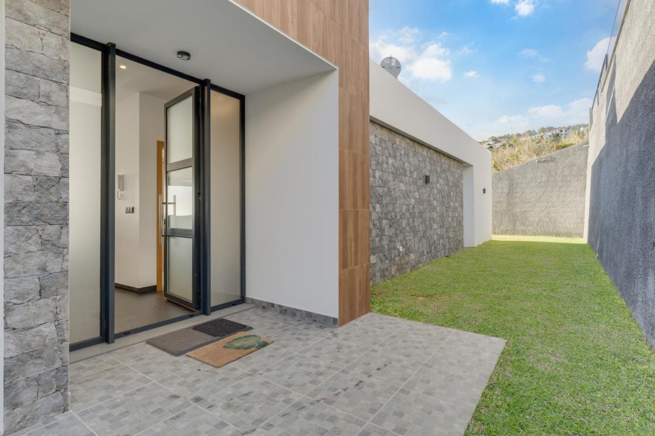 Casa Mozart II Villa Estreito Da Calheta Exterior photo